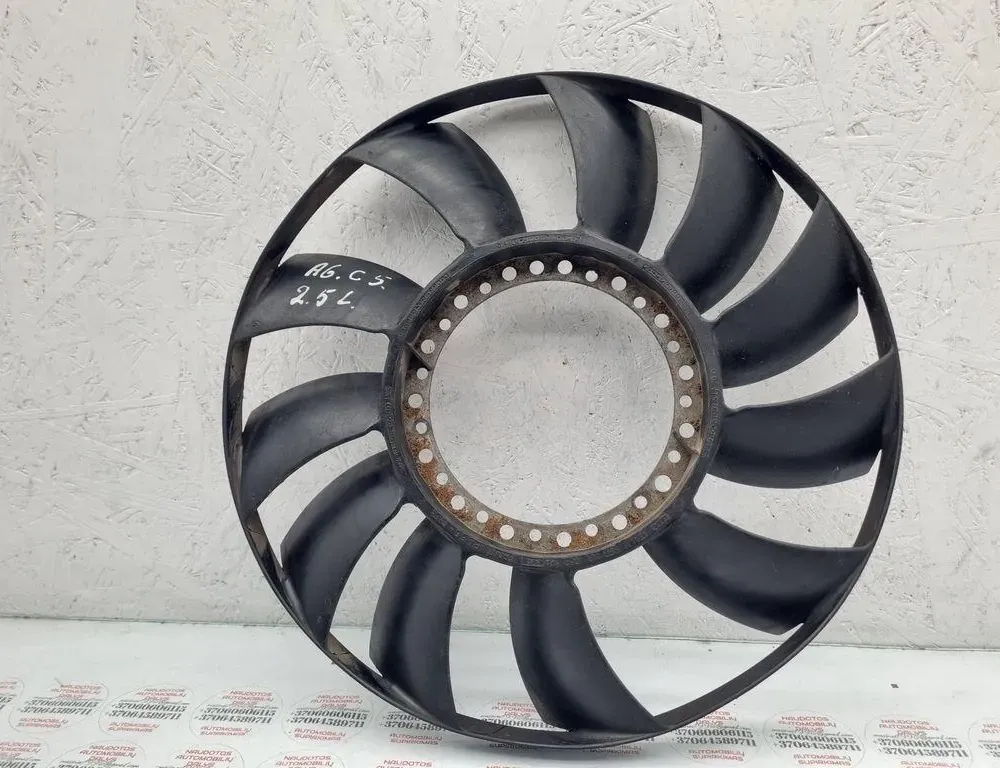 AUDI A6 C8/4K (2018-2024) Pale de ventilateur 059121301 33902462