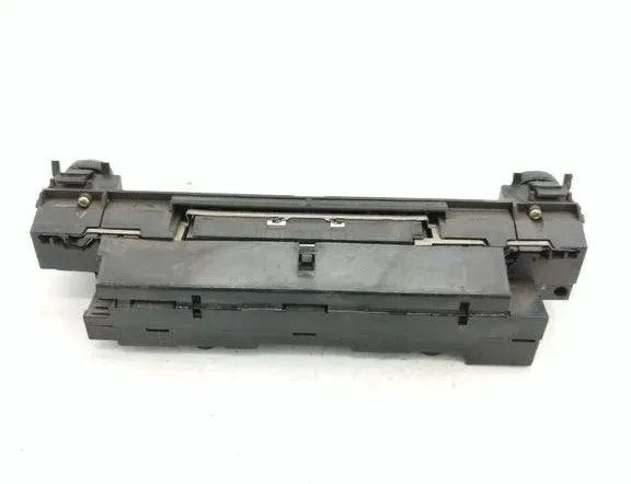 MERCEDES-BENZ E-Class W211/S211 (2002-2009) Interrupteur de chauffage de siège 2108200151 31904693