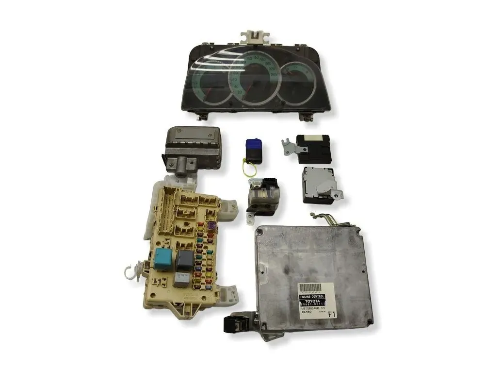 TOYOTA Corolla Verso 1 generation (2001-2009) Ensemble calculateur moteur 896610F111,892210F010 34912659
