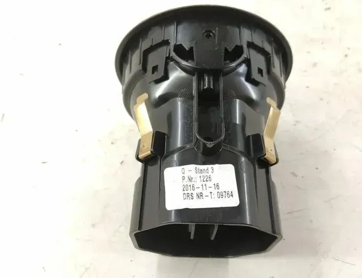 MERCEDES-BENZ E-Class W213/S213/C238/A238 (2016-2024) Bouches d'aération du tableau de bord A2138308000,2138308000 27146043