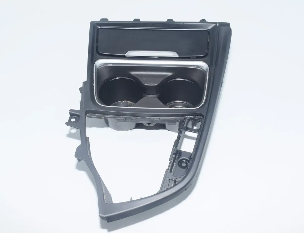BMW 3 Series F30/F31 (2011-2020) Porte-gobelet 105048744,9218926 10499231
