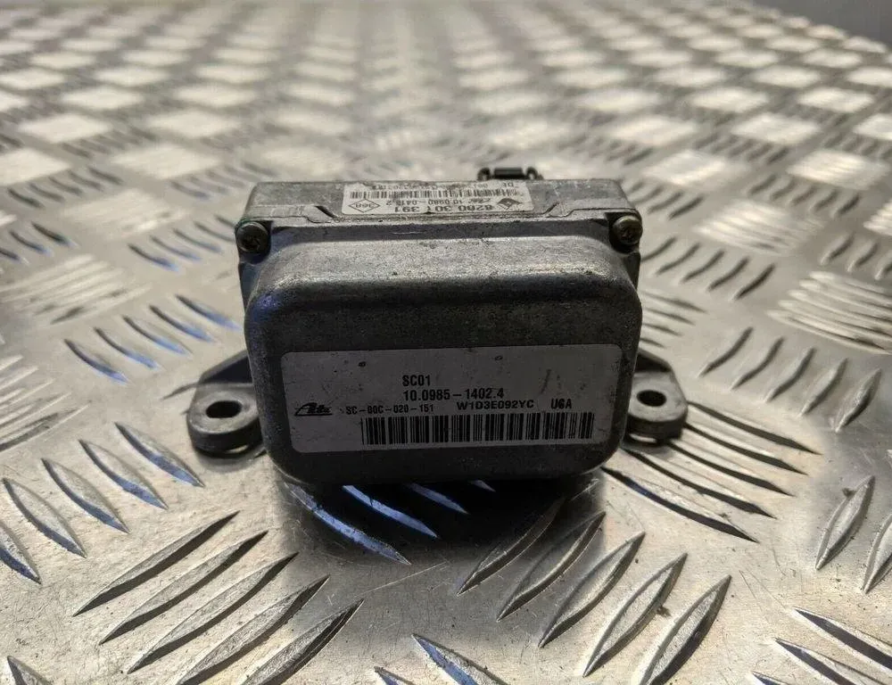 RENAULT Clio 2 generation (1998-2013) Capteur d'accélération 10098004152 31430176