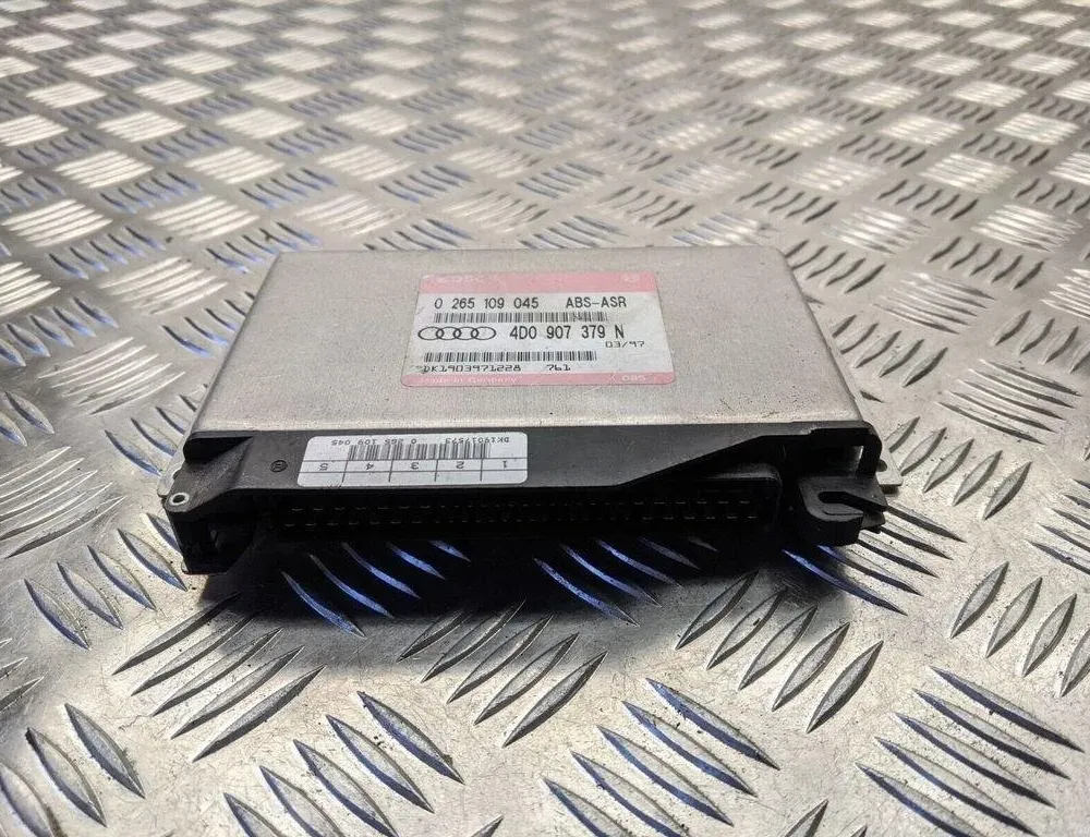 AUDI A8 D2/4D (1994-2002) Calculateur ABS 4D0907379N 31435166