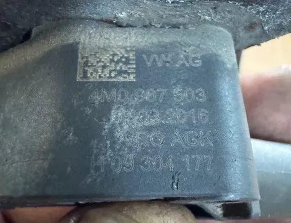 AUDI Q7 4M (2015-2024) Capteur de niveau de hauteur arrière droit 4M0907503 34010668