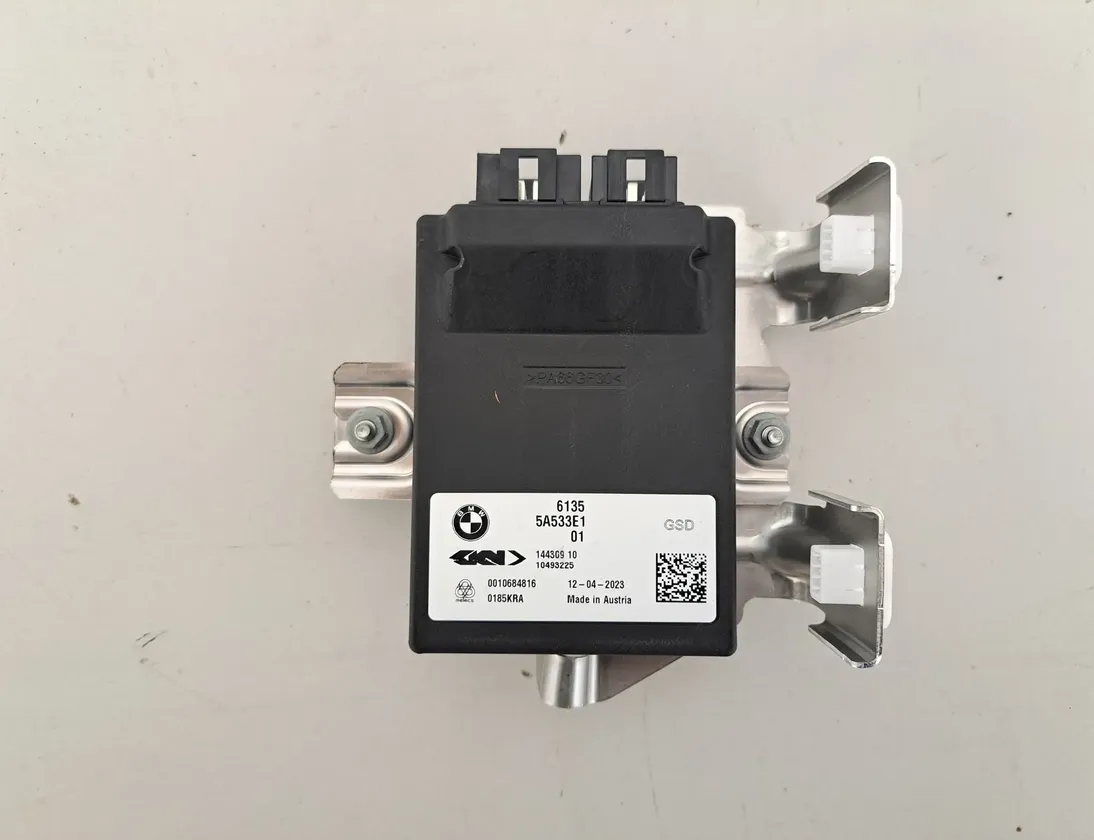 BMW X4 G02 (2018-2024) Calculateur de traverse arrière 5A533E1,7934509,5B88648,5B5FC50,5B4E327,5B3F339,5A11E72,9454245,9424812,9468968,8682482 34487661