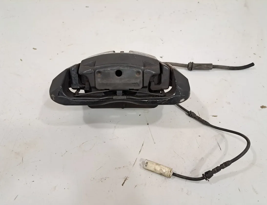 BMW M3 E90/E92/E93 (2007-2013) Kit de système de freinage, étriers et disques 2283802,2283385,2283386,2283803,2283804,2283387,2283388,2283361,2283362,2283364,2283163,2283164,2283359,2283801 30398232