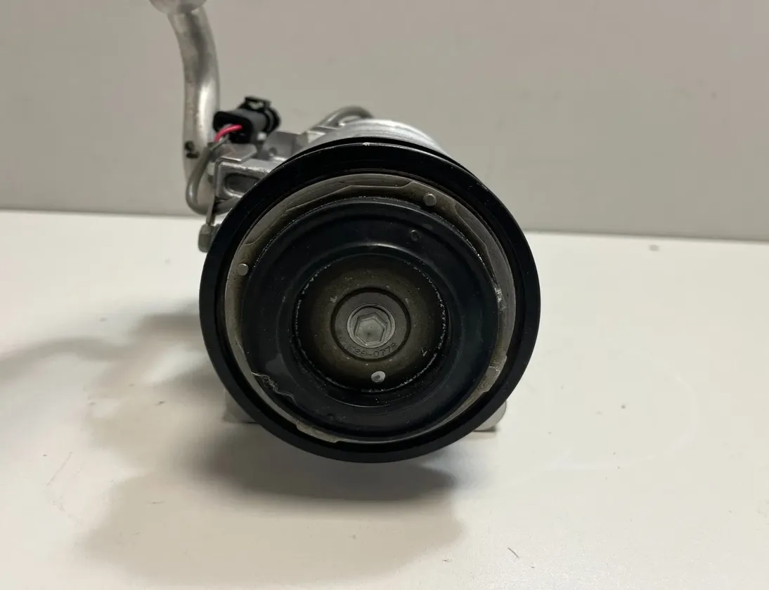 BMW iX3 1 generation (G08) (2020-2024) Pompe de climatisation 5B79501,6994082 31880996