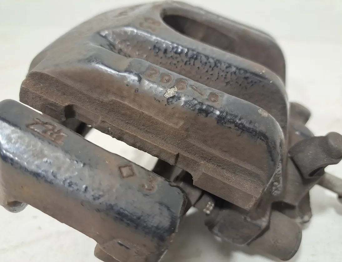 BMW M3 E90/E92/E93 (2007-2013) Étrier de frein arrière gauche 2283164 33006436