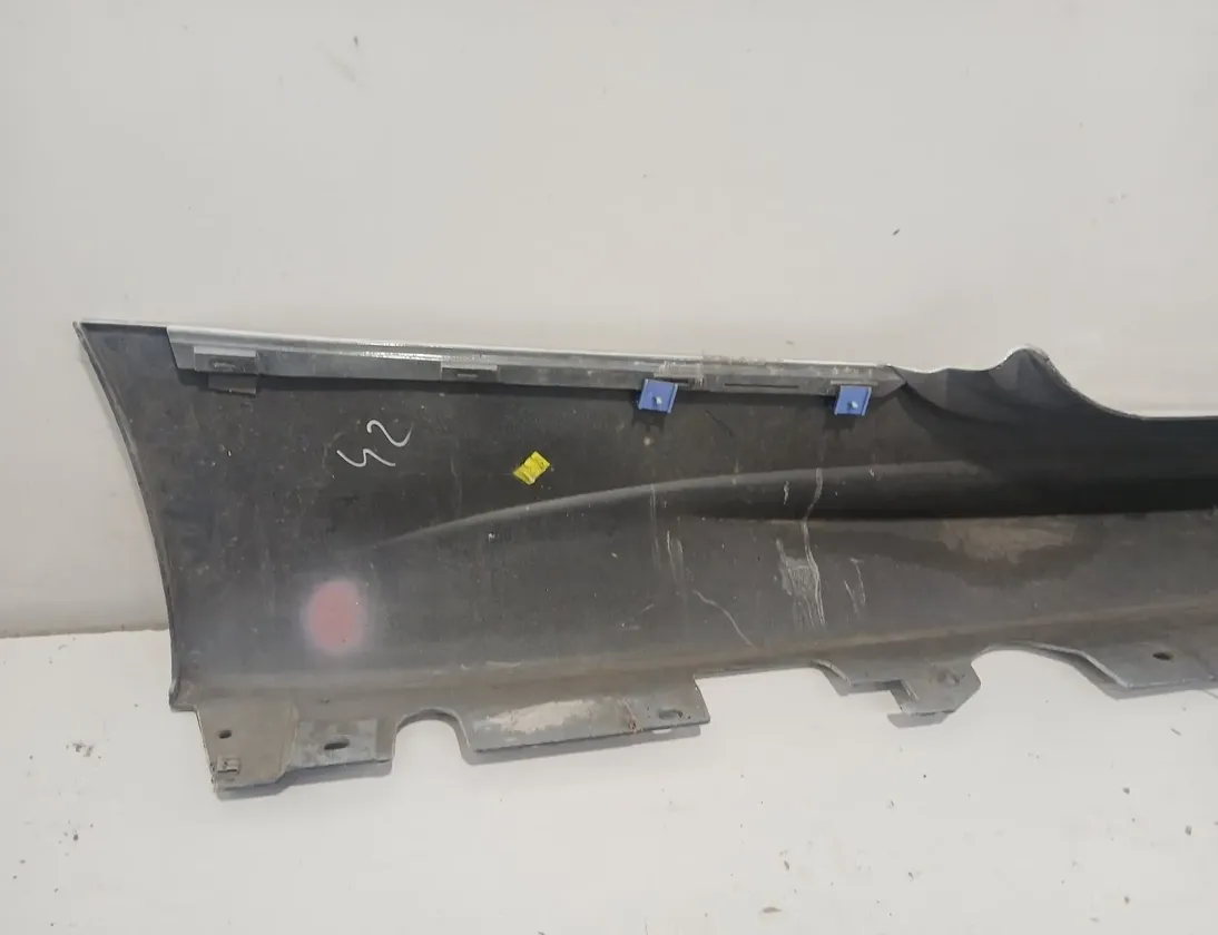 BMW M3 E90/E92/E93 (2007-2013) Jupe latérale gauche 7899843 33823533