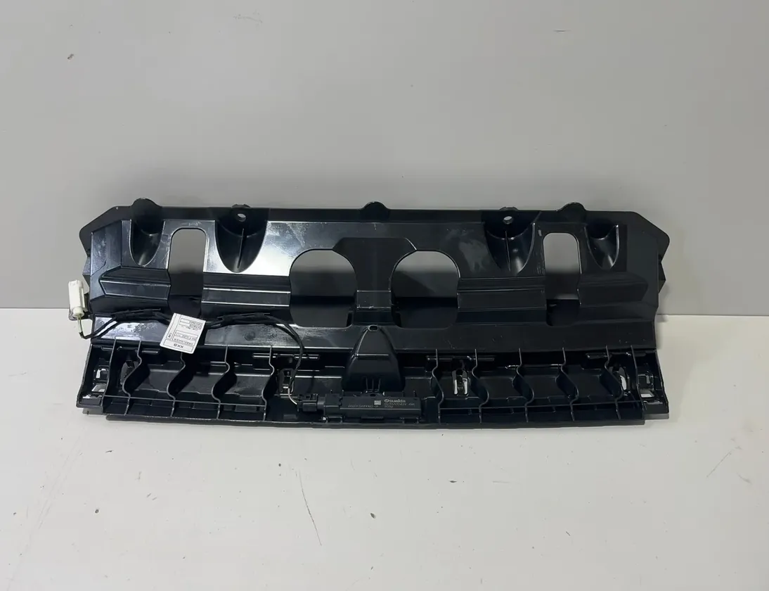 BMW X5 G05/G18 (2018-2024) Support central de pare-chocs arrière 8069250,7420650,5A1D0B2 34498669