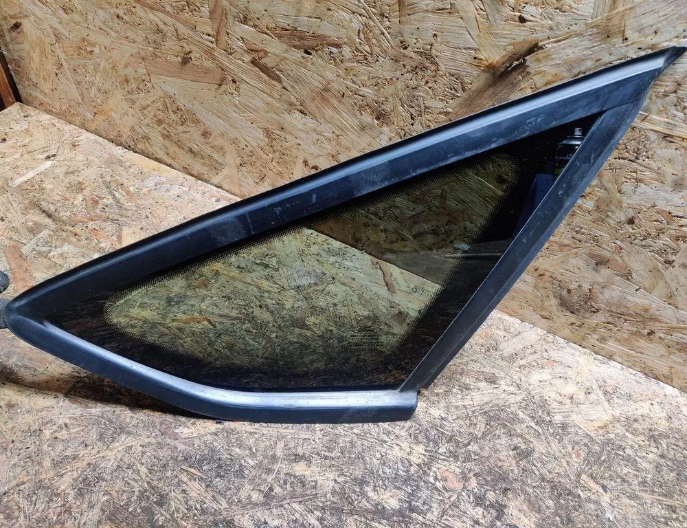 FORD Focus 3 generation (2011-2020) Lunette arrière droite AS3 34658389
