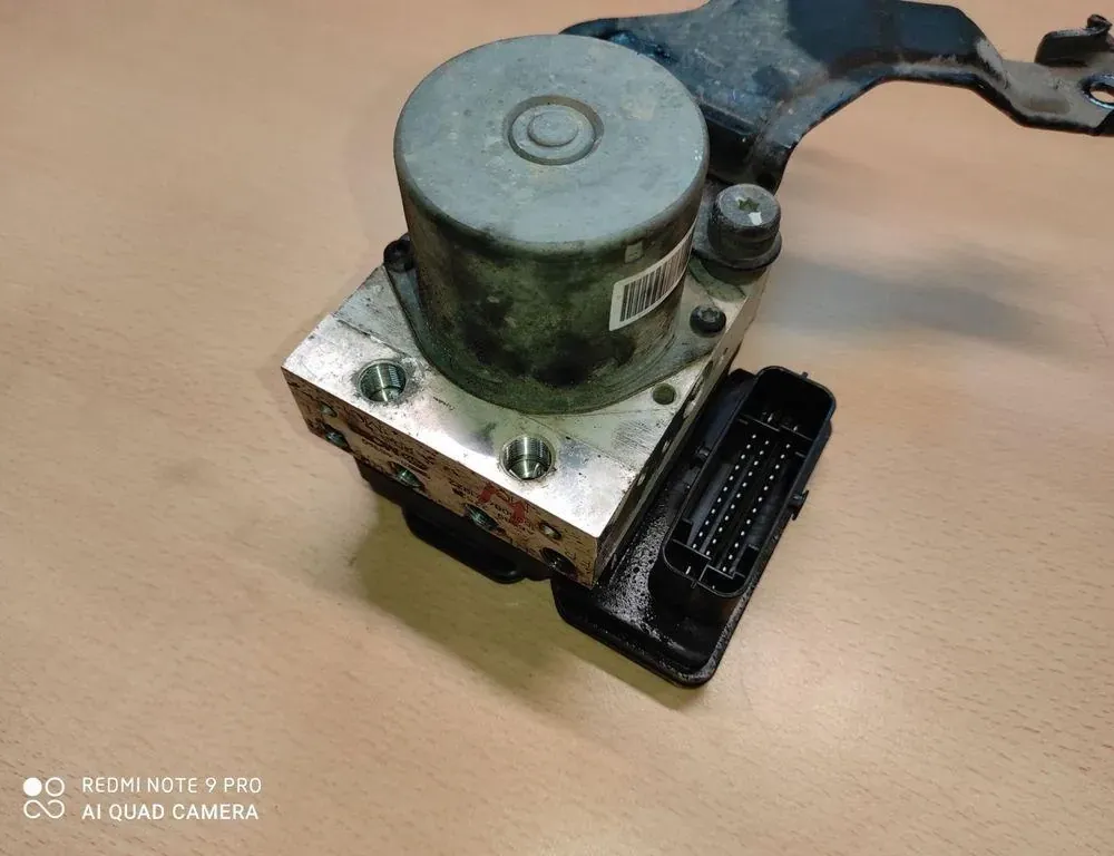 HYUNDAI i30 GD (2 generation) (2012-2017) Pompe ABS 58920A6340 34665931