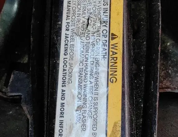 DODGE Campingvogn 4 generation (2000-2007) Cric de levage 52110391AB 34672200