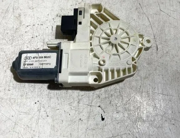 AUDI A6 C6/4F (2004-2011) Moteur de commande de vitre de porte arrière droite 4F0959802C 34867505