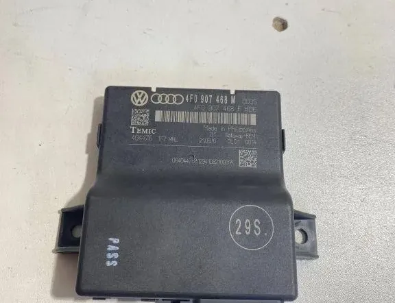 AUDI A6 C6/4F (2004-2011) Unité de contrôle de passerelle 4F0907468F,4F0907468M 34870426