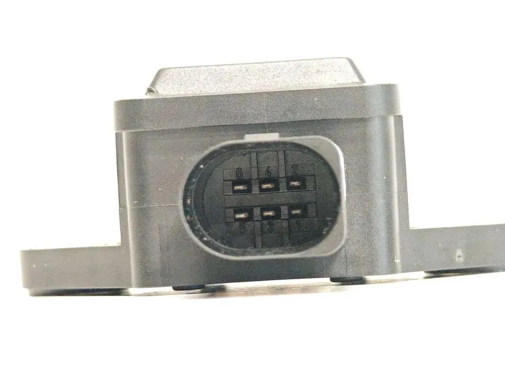VOLKSWAGEN Phaeton 1 generation (2002-2016) Capteur d'accélération 8E0908637A 34042765
