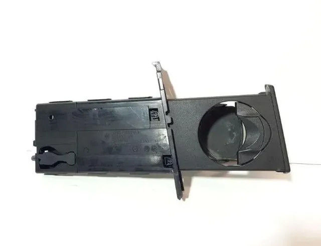 BMW 3 Series E90/E91/E92/E93 (2004-2013) Porte-gobelet 22167210,51457127461,7127461 34040053