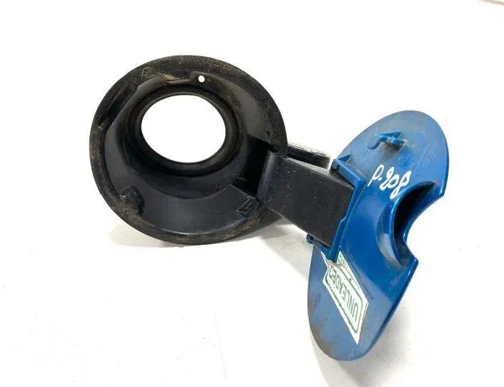 PEUGEOT 208 Peugeot 208 (2012-2015) Volet du réservoir de carburant 96547501,9673905980 24710452