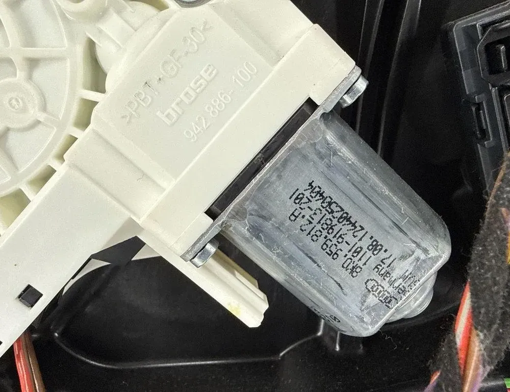 PORSCHE Cayenne 958 (2010-2018) Porte arrière gauche 7P0833311 34985781