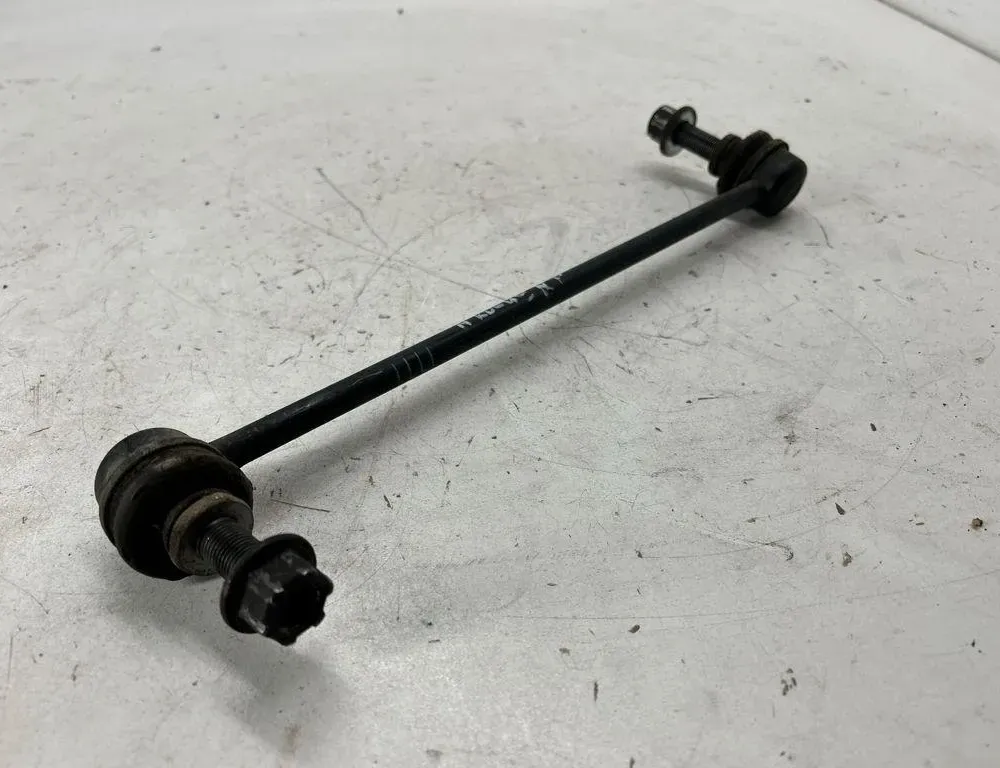 NISSAN Rogue 2 generation (2014-2020) Lien de stabilisateur avant gauche 546684CB0A 32974794