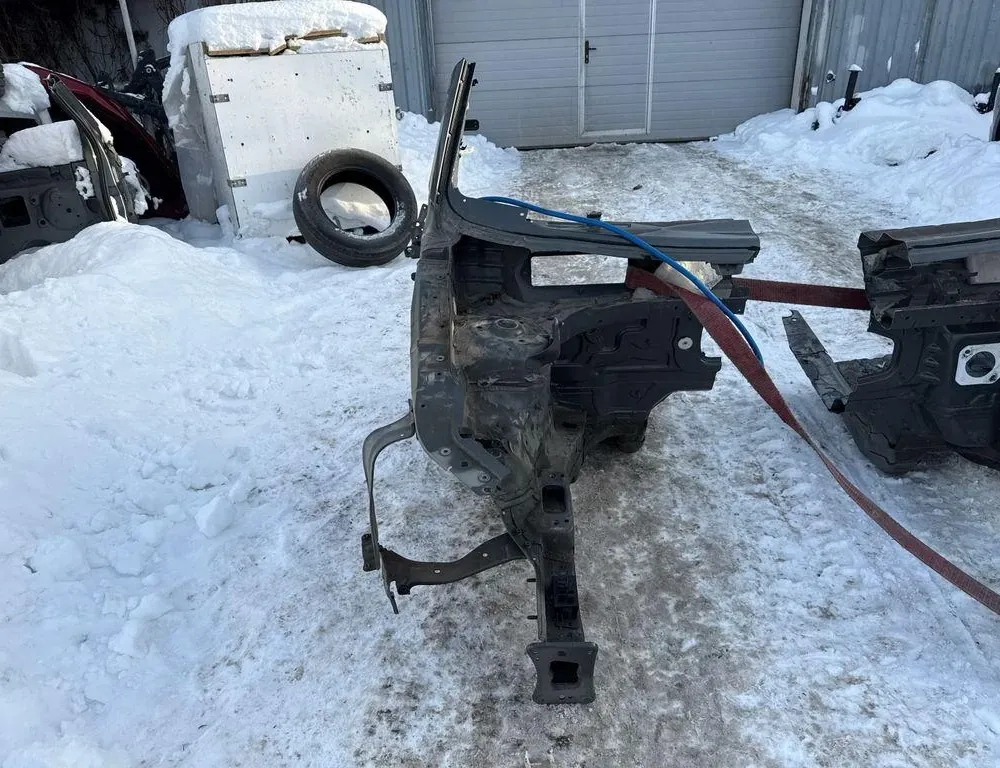 AUDI Q3 F3 (2018-2024) Panneau de custode avant droit 33785533