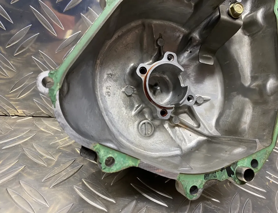 HONDA CBR (1983-2016) Couvert de moteur 22566739