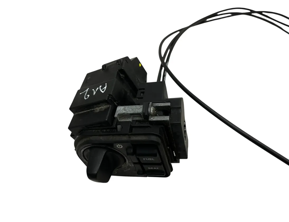 HONDA NSS Contacteur de verrouillage d'allumage FORZA 33931491