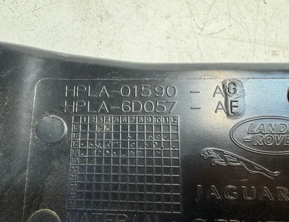 LAND ROVER Discovery 5 generation (2016-2024) Autres pièces du compartiment moteur HPLA01590 31133618