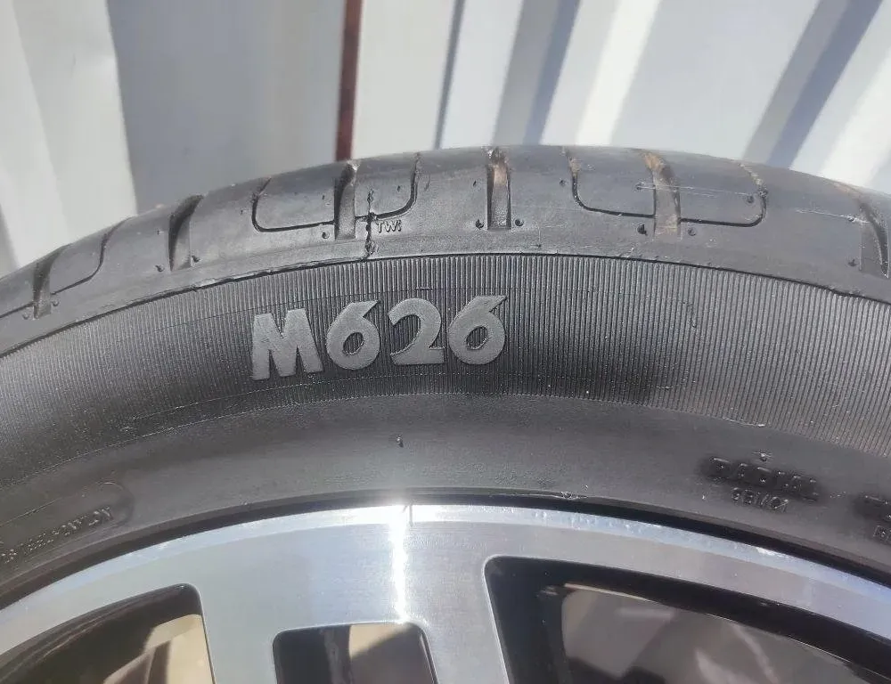 MERCEDES-BENZ GLS-Class X166 (2015-2020) Roue A1664012502 31140400