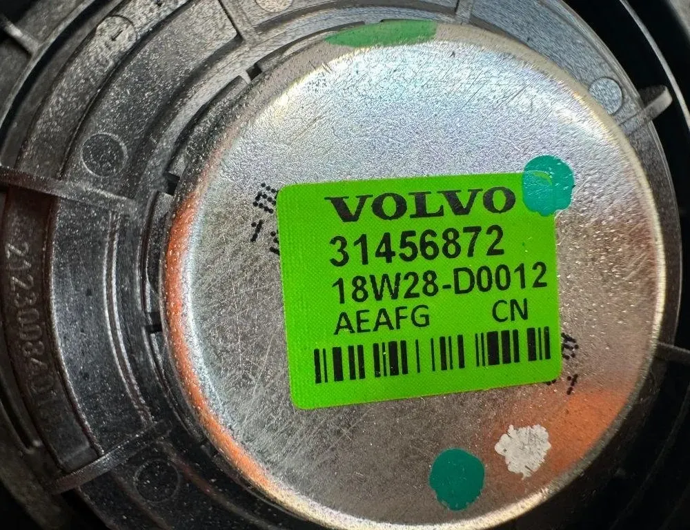 VOLVO XC60 2 generation (2017-2024) Haut-parleur sonore de porte arrière gauche 31456872 31157251