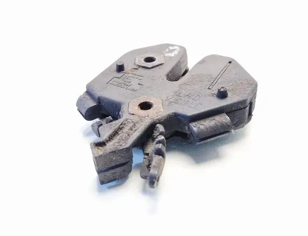 VOLVO S80 1 generation (1998-2006) Verrouillage du capot 9483765,9483764 34589647