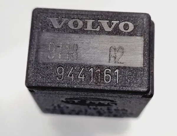 VOLVO S80 1 generation (1998-2006) Relais 4RD00781400 31087406