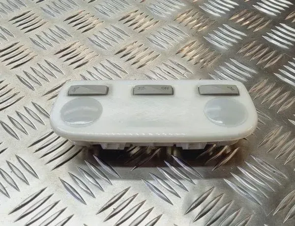 RENAULT Megane 3 generation (2008-2020) L'éclairage intérieur 31101207