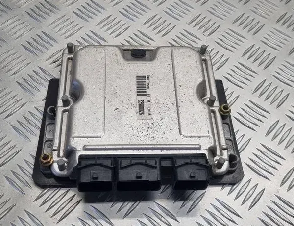 PEUGEOT 307 1 generation (2001-2008) Ensemble calculateur moteur 964605180,9648445180,9634768380,9636708880,82900026,36353100,9650218180,0281010935 34592297