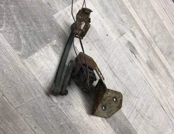 AUDI A4 B7/8E (2004-2008) Capteur de niveau avant gauche 8E0907503,6PM00816150 34991987