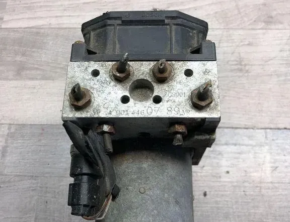 MERCEDES-BENZ Sprinter 1 generation (903) (1995-2006) Calculateur ABS A0014460789VR 34983799