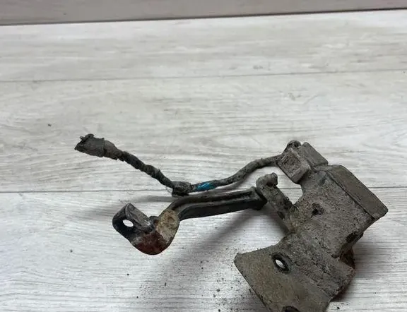 MERCEDES-BENZ M-Class W164 (2005-2011) Capteur de niveau avant droit A1643280240 34995958