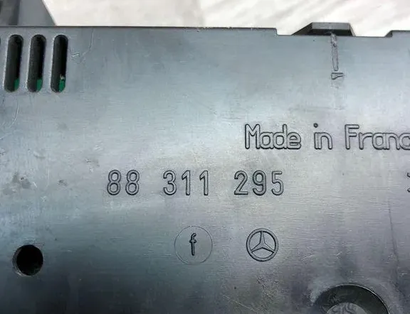 MERCEDES-BENZ Sprinter 1 generation (903) (1995-2006) Compteur de vitesse 88311295 34993369