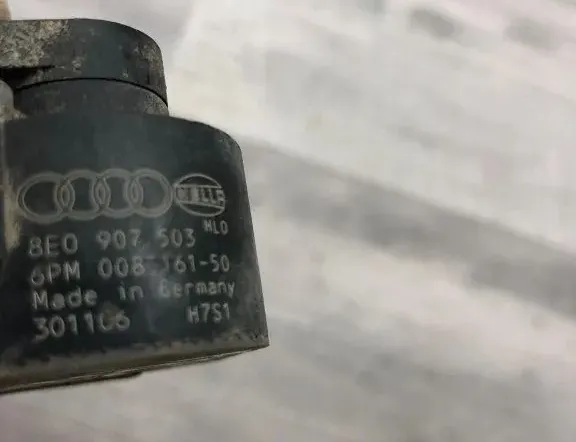 AUDI A4 B7/8E (2004-2008) Capteur de niveau avant gauche 301106,8E0907503,6PM00816150 34978784