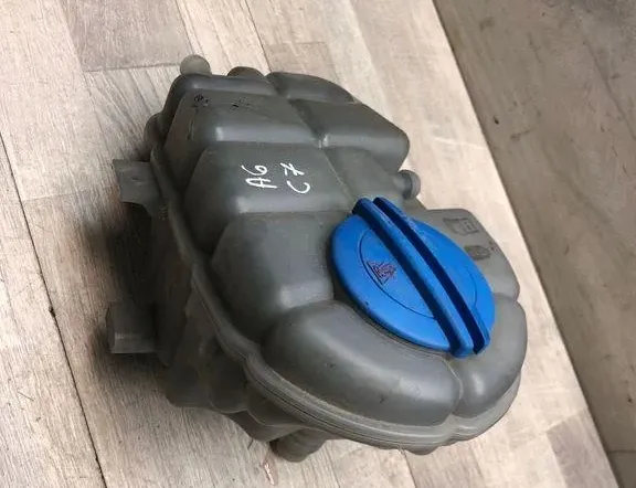 AUDI A6 allroad C7 (2012-2019) Vase d'expansion 4G0121403G 34982455