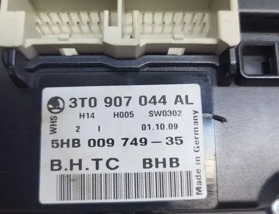 SKODA Octavia 2 generation (2004-2013) Autres unités de contrôle 3T0907044AL 34977854