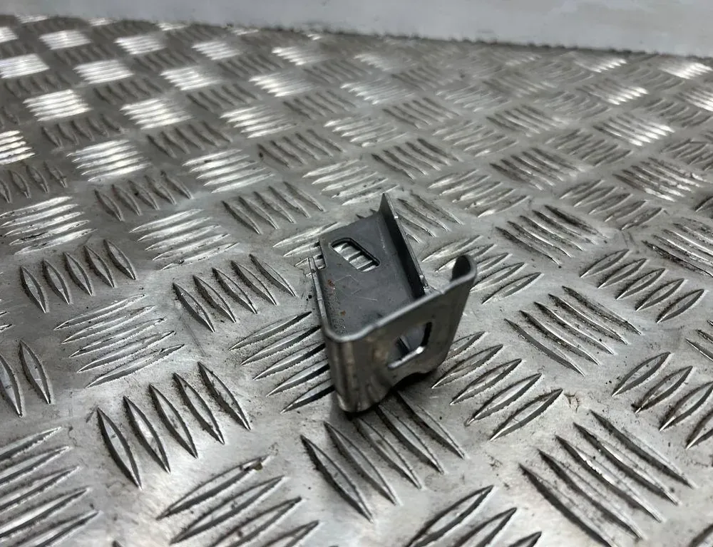 BMW 5 Series G30/G31 (2016-2023) Support de suspension d'échappement 9297650 34052830