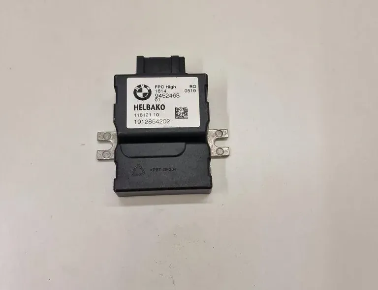 BMW 3 Series G20/G21/G28 (2018-2024) Contrôle de la pompe à carburant 9452468 34063355