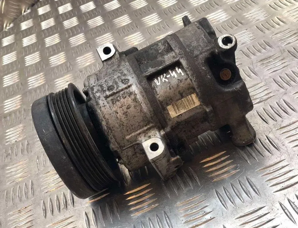 OPEL Corsa C (2000-2006) Pompe de climatisation 5E5275200 31812350