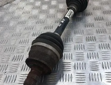 OPEL Astra J (2009-2020) Arbre de transmission avant gauche 13335135 31818451