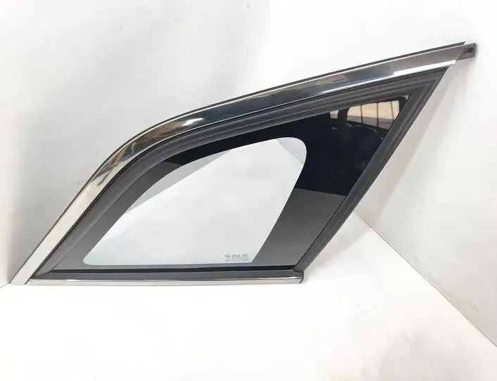 OPEL Antara 1 generation (2006-2015) Lunette arrière droite 96660069 25054865