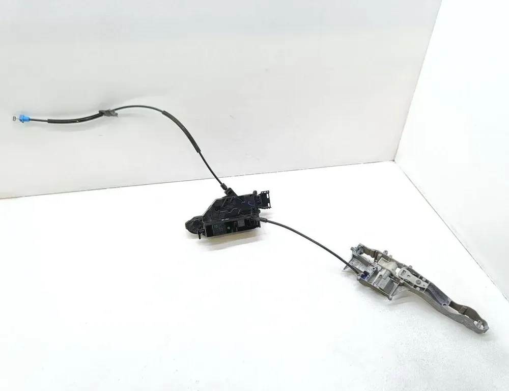 CITROËN C4 Picasso 1 generation (2006-2013) Serrure de porte avant droite 24097816 33340373