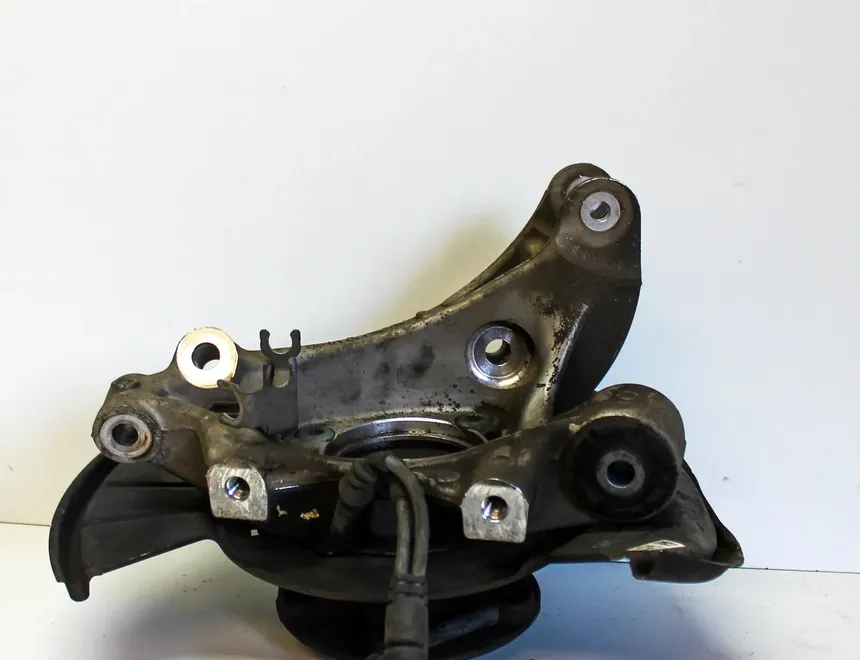 VOLKSWAGEN Touareg 2 generation (2010-2018) Moyeu de roue arrière droit 7P0609404H 14350699