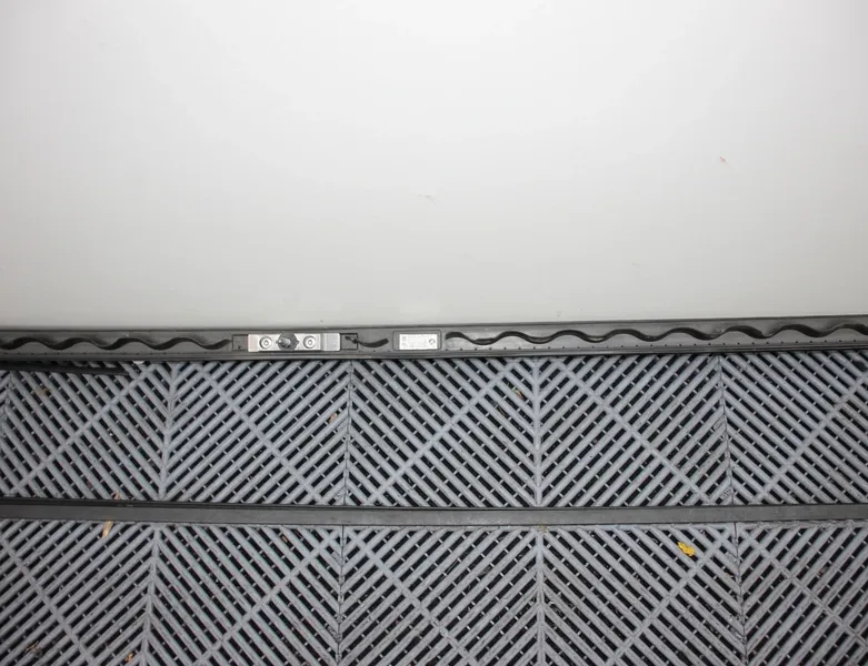 BMW iX3 1 generation (G08) (2020-2024) Rail de toit latéral gauche 8090955,809095505 33540378