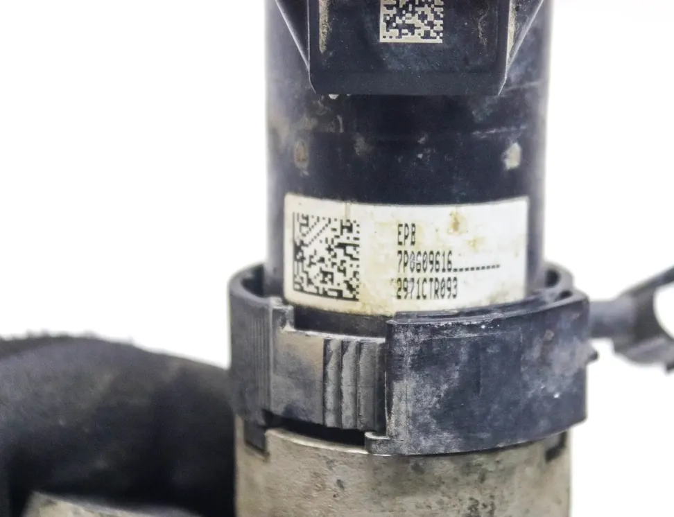 PORSCHE Cayenne 958 (2010-2018) Moteur de frein arrière droit 7P0609616 34486856